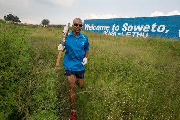 The Queen’s Baton visited Soweto, where it was carried by marathon runner Bongani Possa, Johannesburg, South Africa, on Monday 10 February 2014 / Glasgow 2014 OC Flickr Glasgow 2014 OC Flickr
