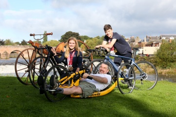 Scottish Paralympic medallists Jenny Holl & Fin Graham alongside world-record hand-cyclist Ken Talbot (front) as Dumfries is named as host region of 2023 UCI Cycling World Championships