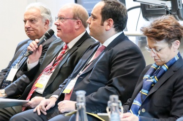 From Left: Francesco Ricci Bitti, President, ASOIF; Paul Bush OBE, Director of Events, Visit Scotland; Dimitri Kerkentzes, deputy Secretary General, BIE (World Expos); Sarah Lewis, Secretary General, FIS