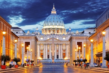 The Papal Basilica of Saint Peter in the Vatican (Photo: TTstudio)